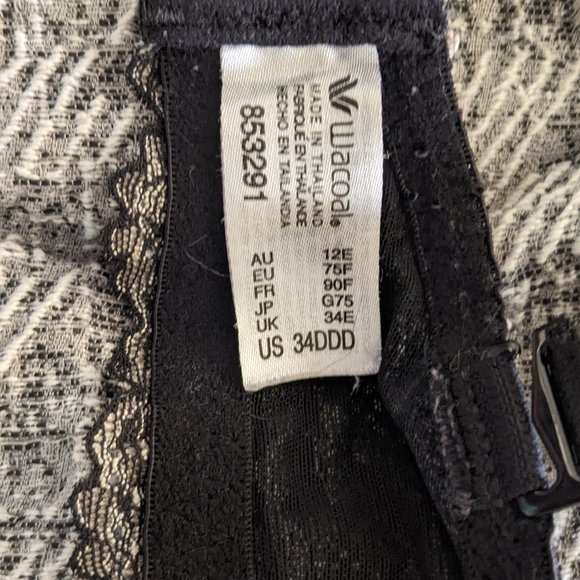 Wacoal Bras - Picture 5 of 7